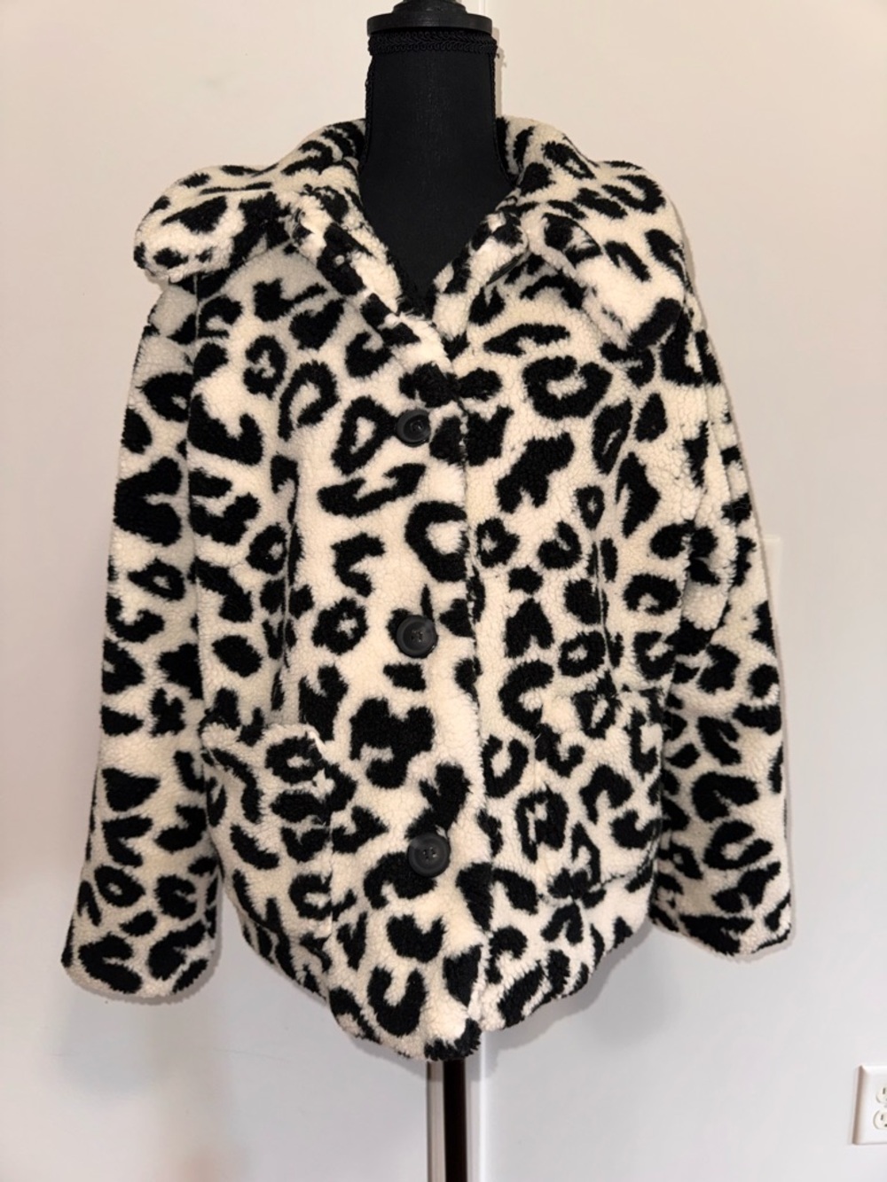 Women's Black & White Leopard Teddy Jacket - Plush Button-Front Coat